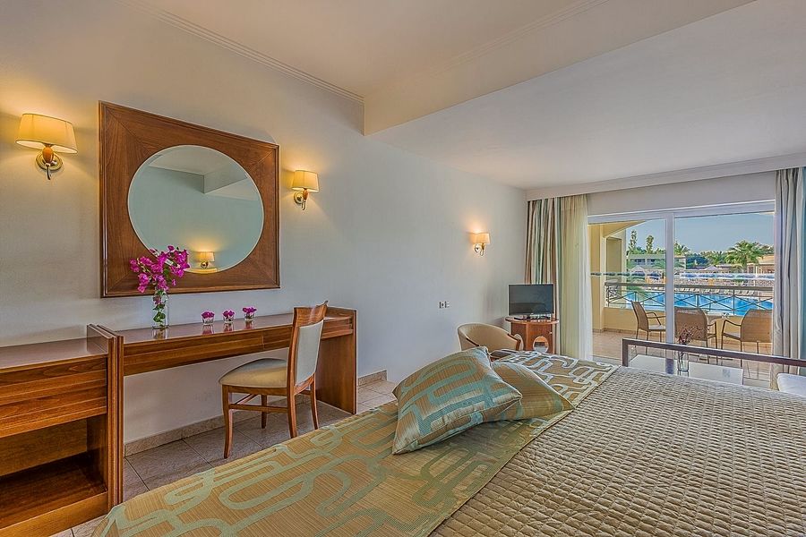 Kipriotis Maris Suites Psalidi (Kos) Exterior foto